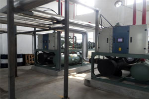 比常規(guī)冷水機組效能提高兩成？蒸發(fā)冷凝式冷水機組深受客戶喜愛